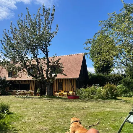 فيلة Maison Hestia